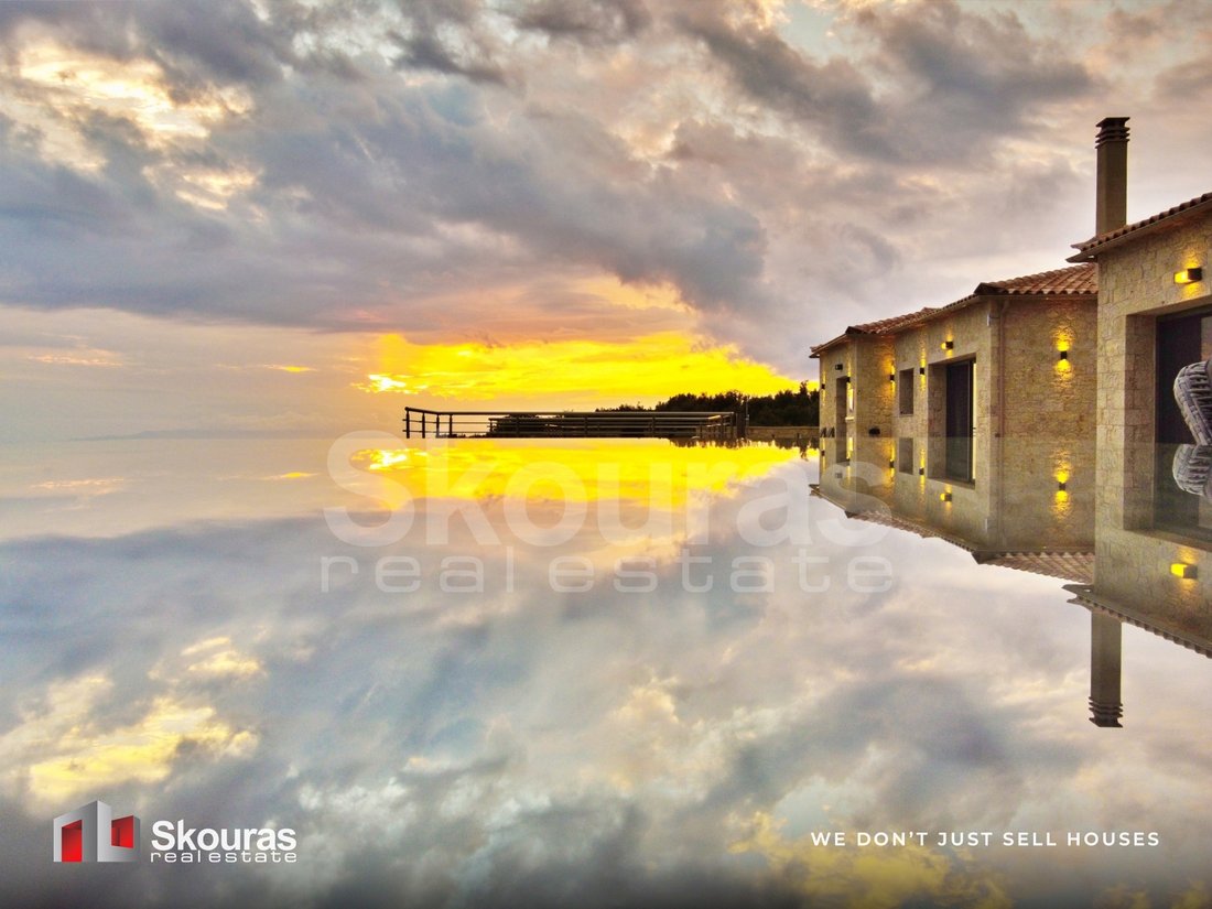 Villa in Lefktro, Peloponnese, Western Greece and the Ionian, Greece 1 - 16727560