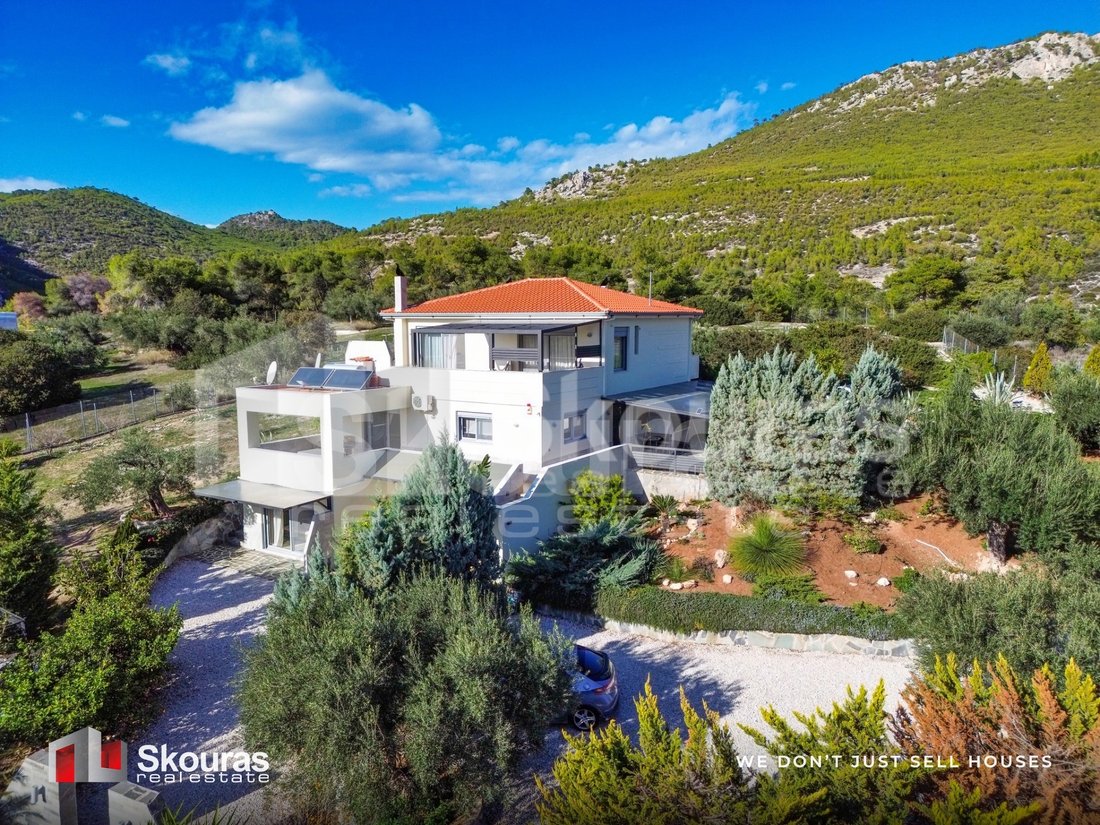 Villa in Community of Loutraki - Perachora, Loutraki - Perachora, Greece 2 - 16727828