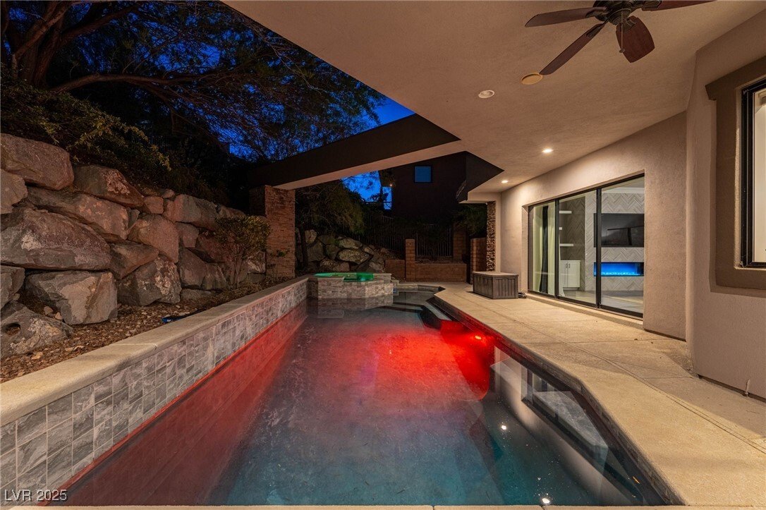 House in Las Vegas, Nevada, United States 4 - 16743623