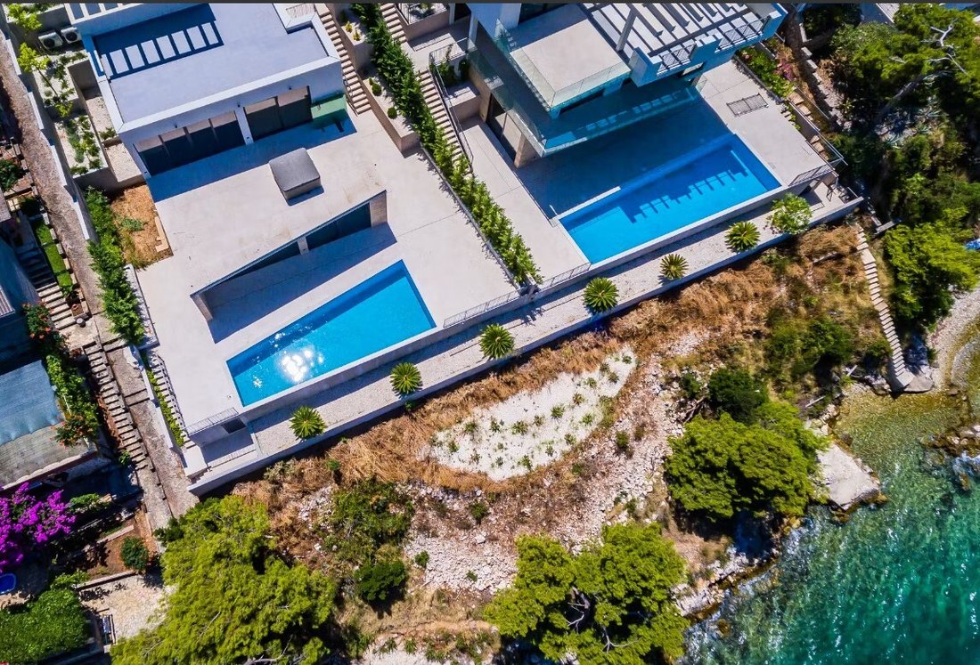 Villa in Zedno, Split-Dalmatia County, Croatia 1 - 16743897