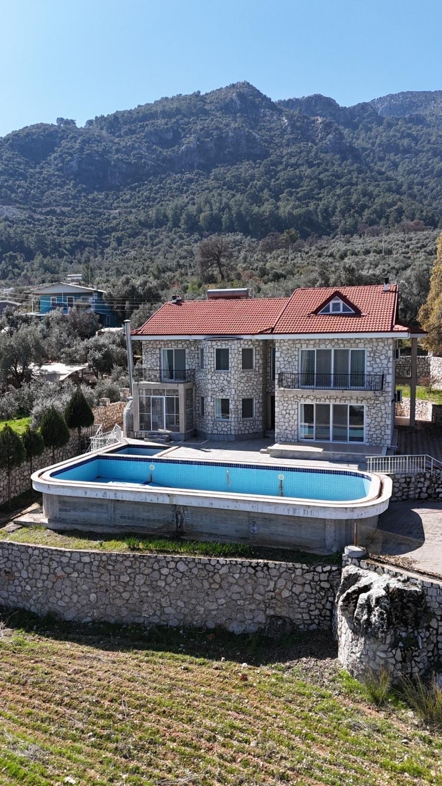 Villa in Bozyer, Muğla, Turkey 2 - 16743904