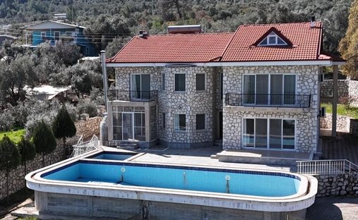 Villa à Bozyer, Muğla, Turquie 1