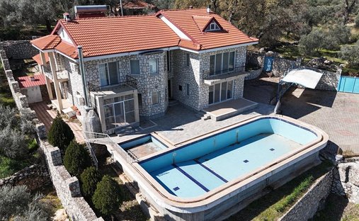 Villa in Bozyer, Muğla, Turkey 1