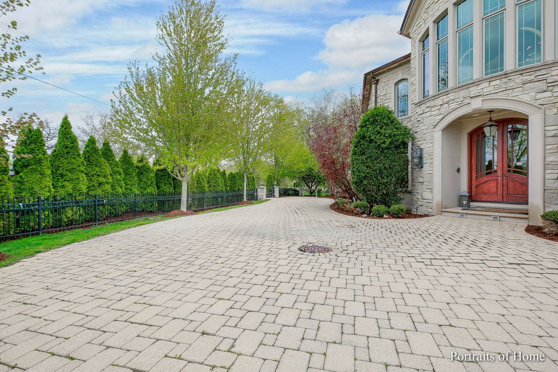 House in Oak Brook, Illinois, United States 2 - 16741987