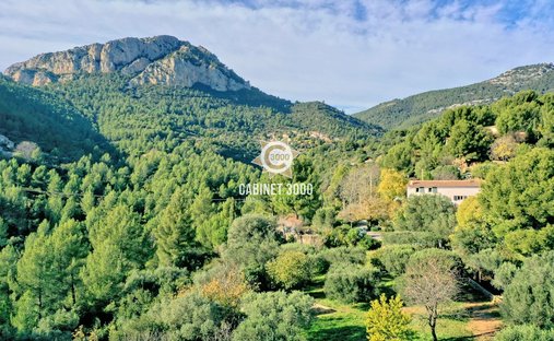 House in Le Faron-Fort-Rouge, Toulon, France 1
