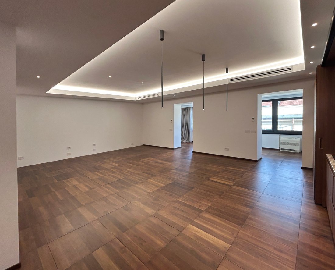 Apartment in Historic Center, Milan, Lombardy 3 - 16744082