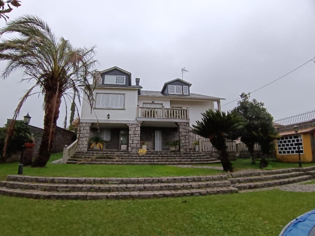 Villa in Cambados, Galicia, Spain 2 - 16743933