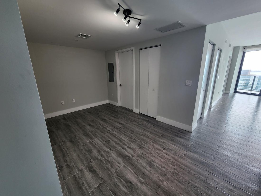 Condo in Miami, Florida, United States 2 - 16744290