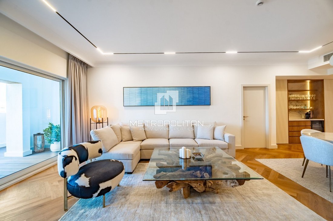 Apartment in Palm Jumeirah, Dubai, United Arab Emirates 1 - 16738474