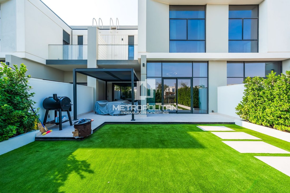 Townhouse in Jebel Ali Village, Dubai, United Arab Emirates 2 - 15816014