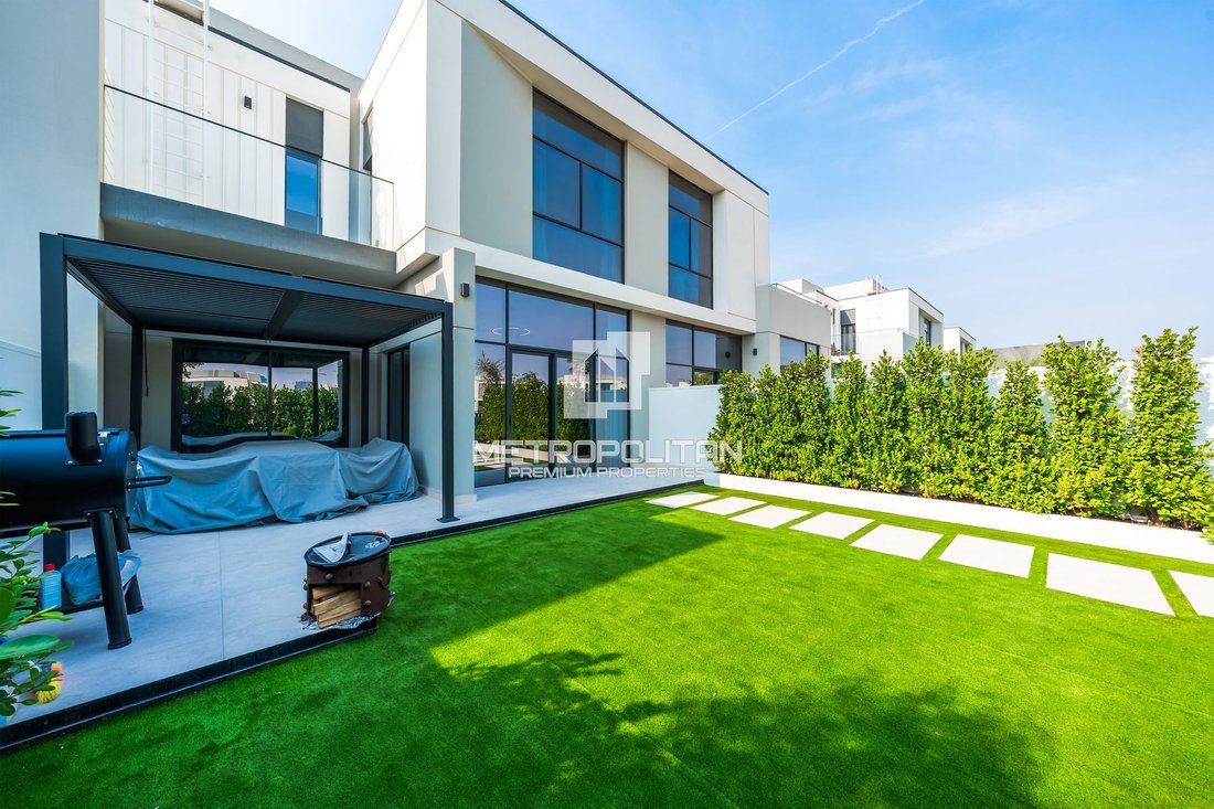 Townhouse in Jebel Ali Village, Dubai, United Arab Emirates 1 - 15816014
