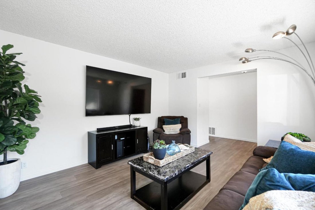 House in Benicia, California, United States 5 - 16744274