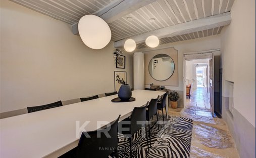 Castle for Sale in Forcalquier, Provence-Alpes-Côte d'Azur, France