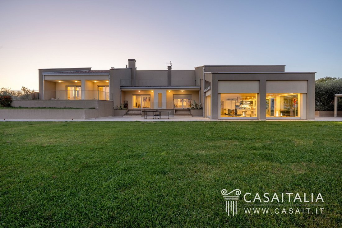 Villa in Montefalco, Umbria, Italy 5 - 16744976