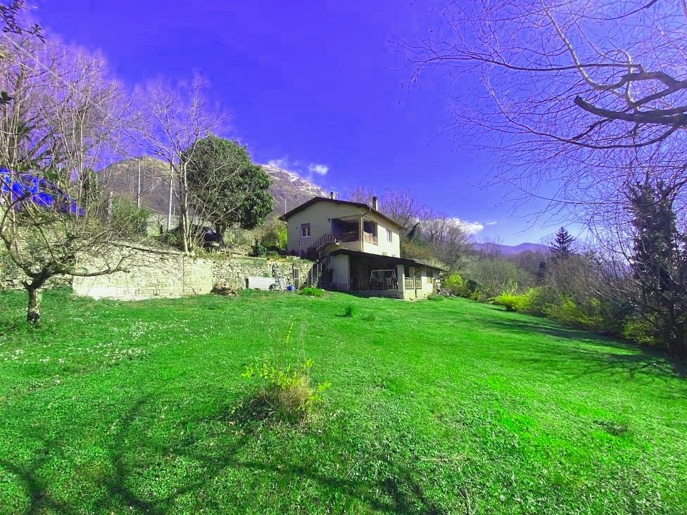 Villa in Carlazzo, Lombardy, Italy 5 - 16745257