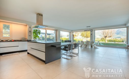 Castle for Sale in Montefalco, Umbria, Italy