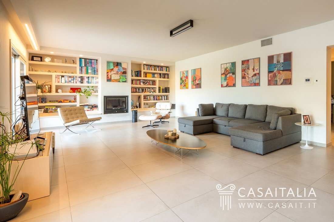 Villa in Montefalco, Umbria, Italy 4 - 16744976