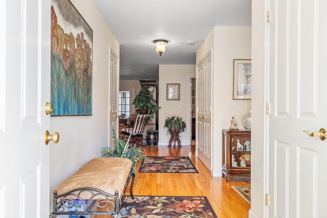 Condo in Methuen, Massachusetts, United States 3 - 16745366