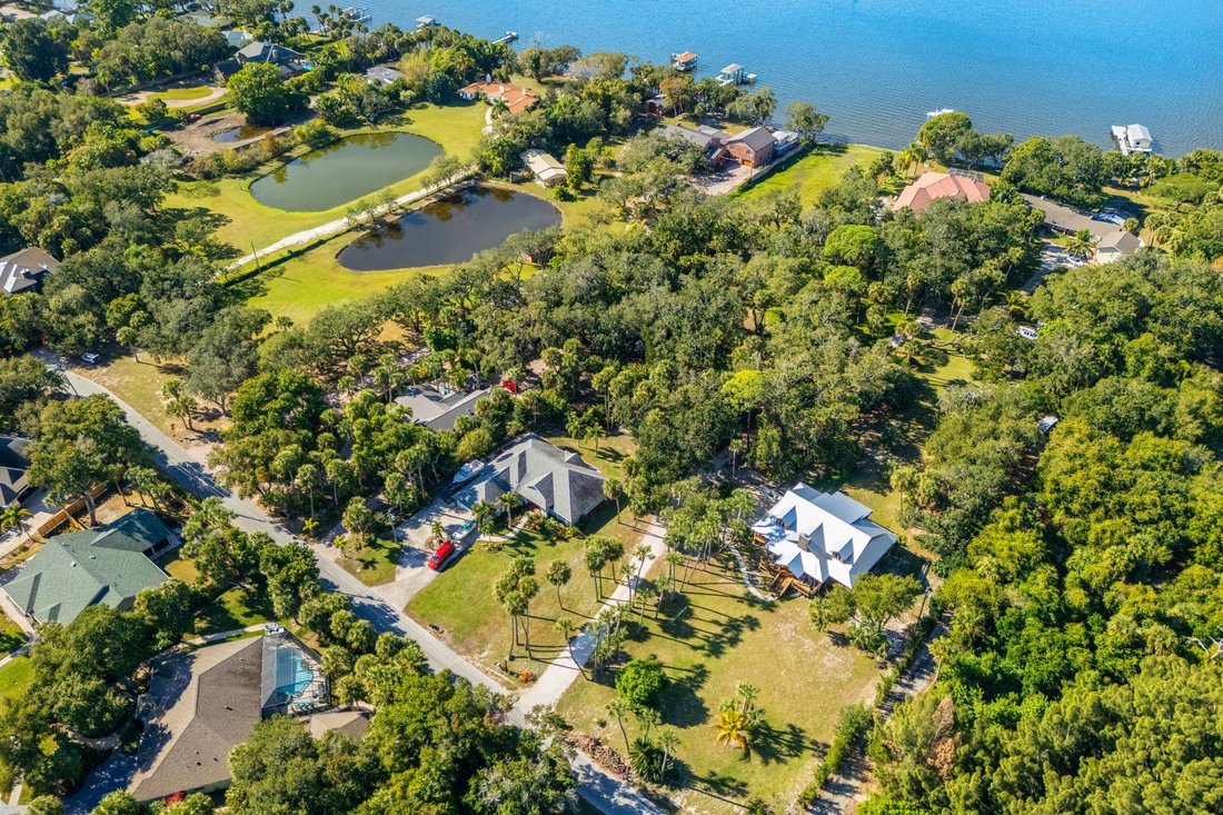 Land in Merritt Island, Florida, United States 1 - 16745364