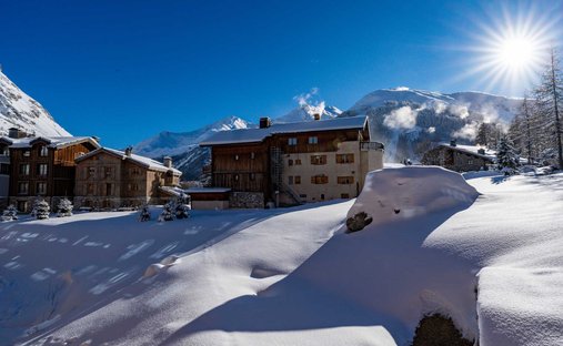 Apartment in Val-d'Isere, Auvergne-Rhône-Alpes, France 1
