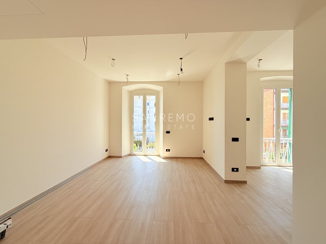 Apartment in Corso degli Inglesi, Sanremo, Liguria 2 - 16745512