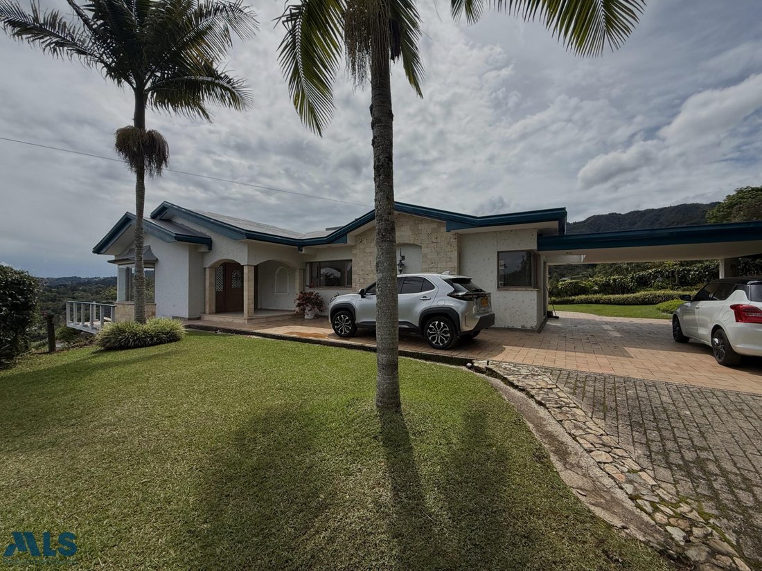 House in La Fe, Antioquia, Colombia 3 - 16745913