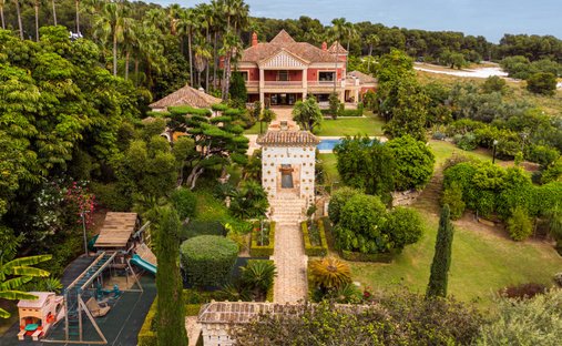 Villa in Marbella, Andalusia, Spain 1