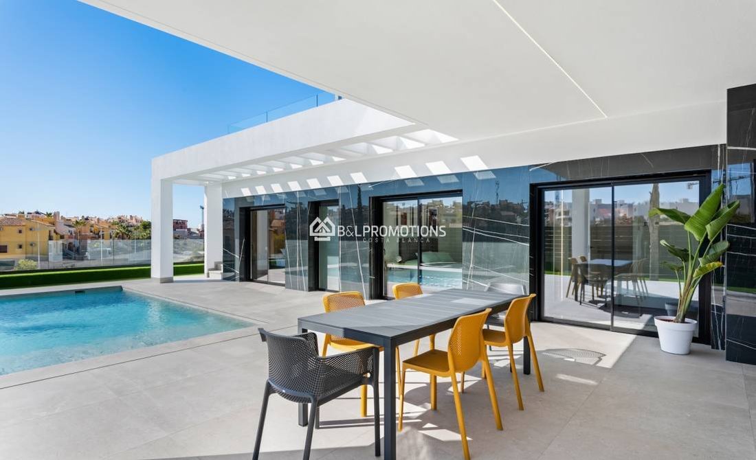 Villa in Algorfa, Valencian Community, Spain 2 - 12608892