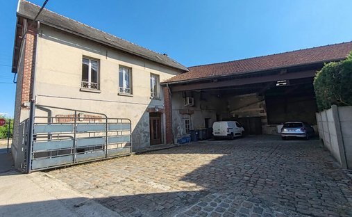 Castle for Sale in Oigny-en-Valois, Hauts-de-France, France