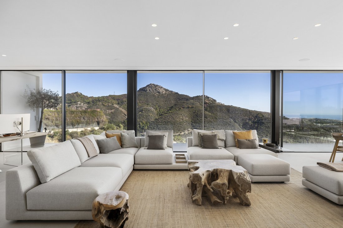 Villa in Benahavis, Andalusia, Spain 5 - 16746128