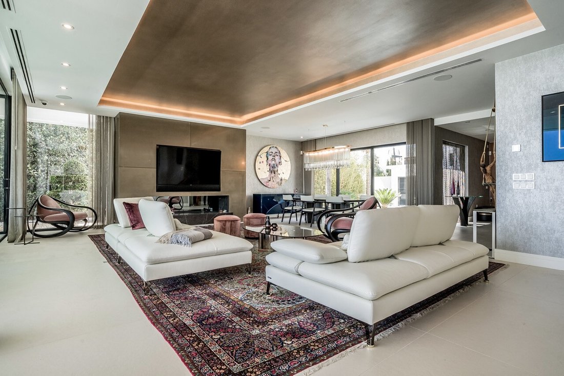 Villa in Marbella, Andalusia, Spain 3 - 16746115