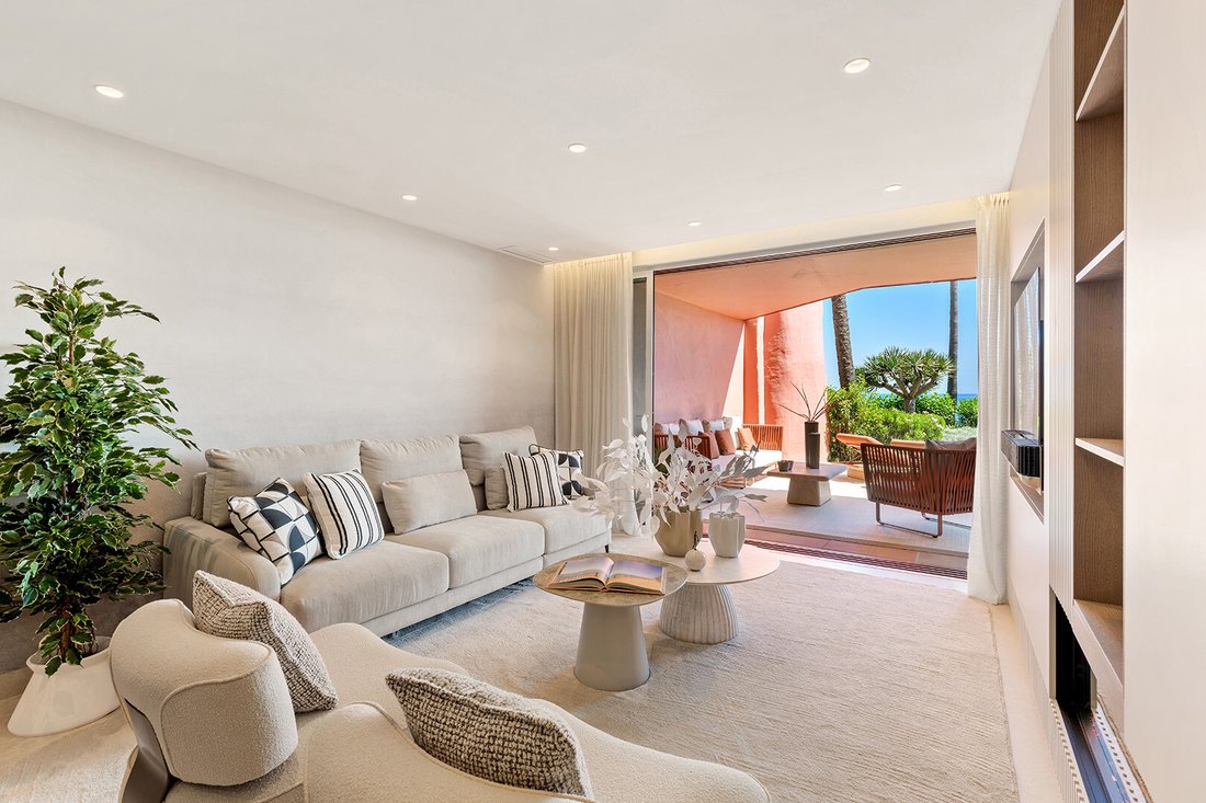 Apartment in Gualdalmansa, Estepona, Andalusia 4 - 16746367