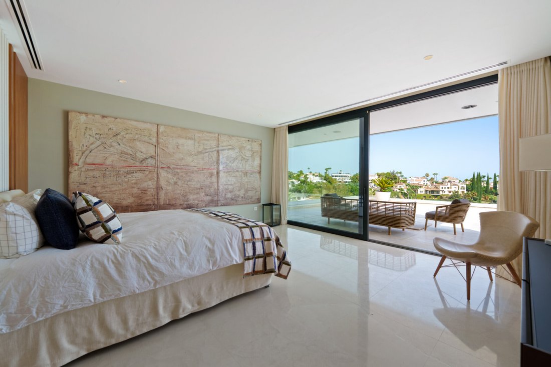 Villa in Nueva Andalucia, Marbella, Spain 4 - 16745928