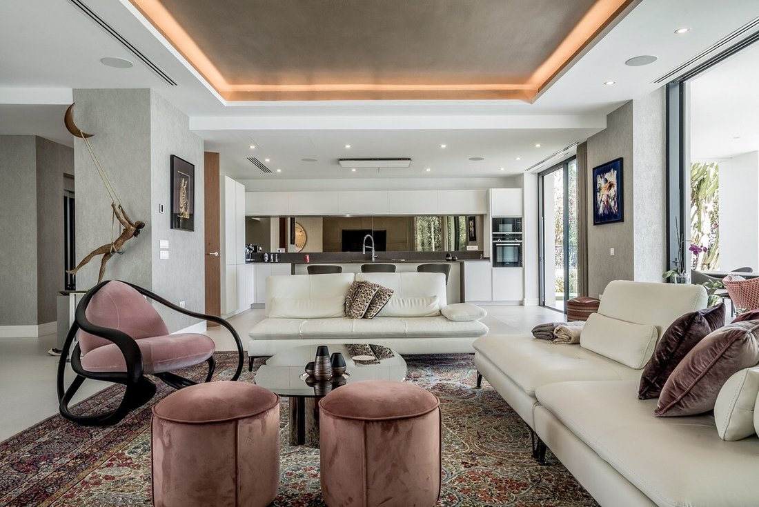 Villa in Marbella, Andalusia, Spain 4 - 16746115