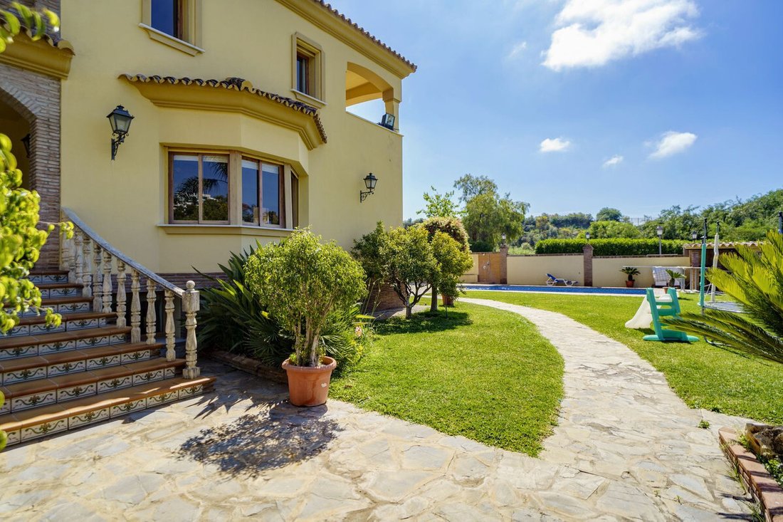 Villa in La Quinta, Benahavis, Andalusia 4 - 15919340