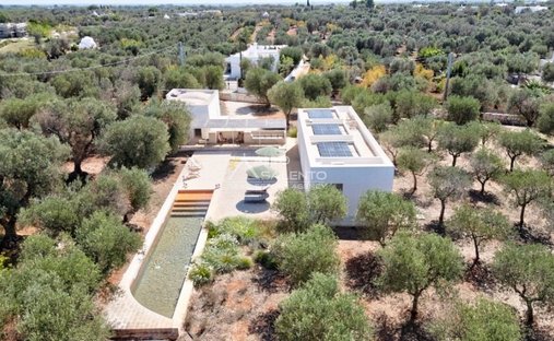 Villa in Ludovico Street - Corso Umberto I - Vittorio Emanuele Street, Ostuni, Apulia 1