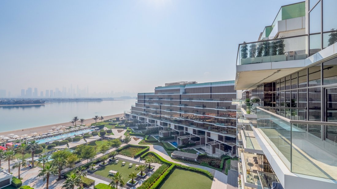 Apartment in Palm Jumeirah, Dubai, United Arab Emirates 1 - 16692648
