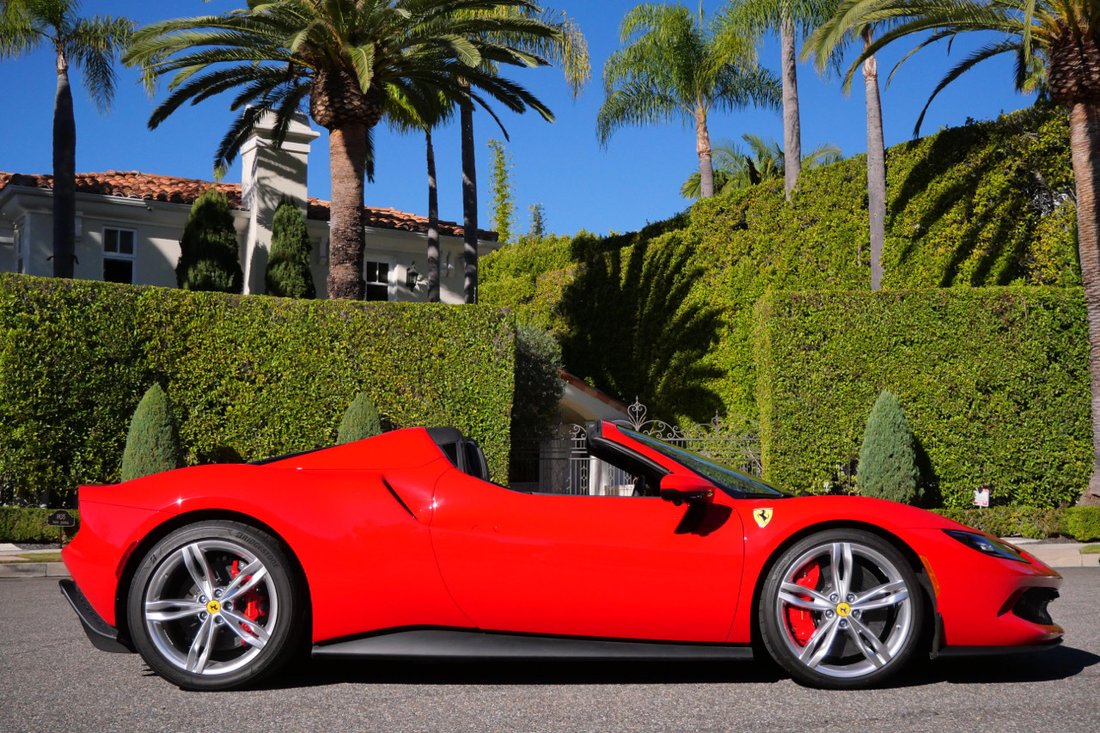 Cabriolet in Los Angeles, California, United States 4 - 16748648