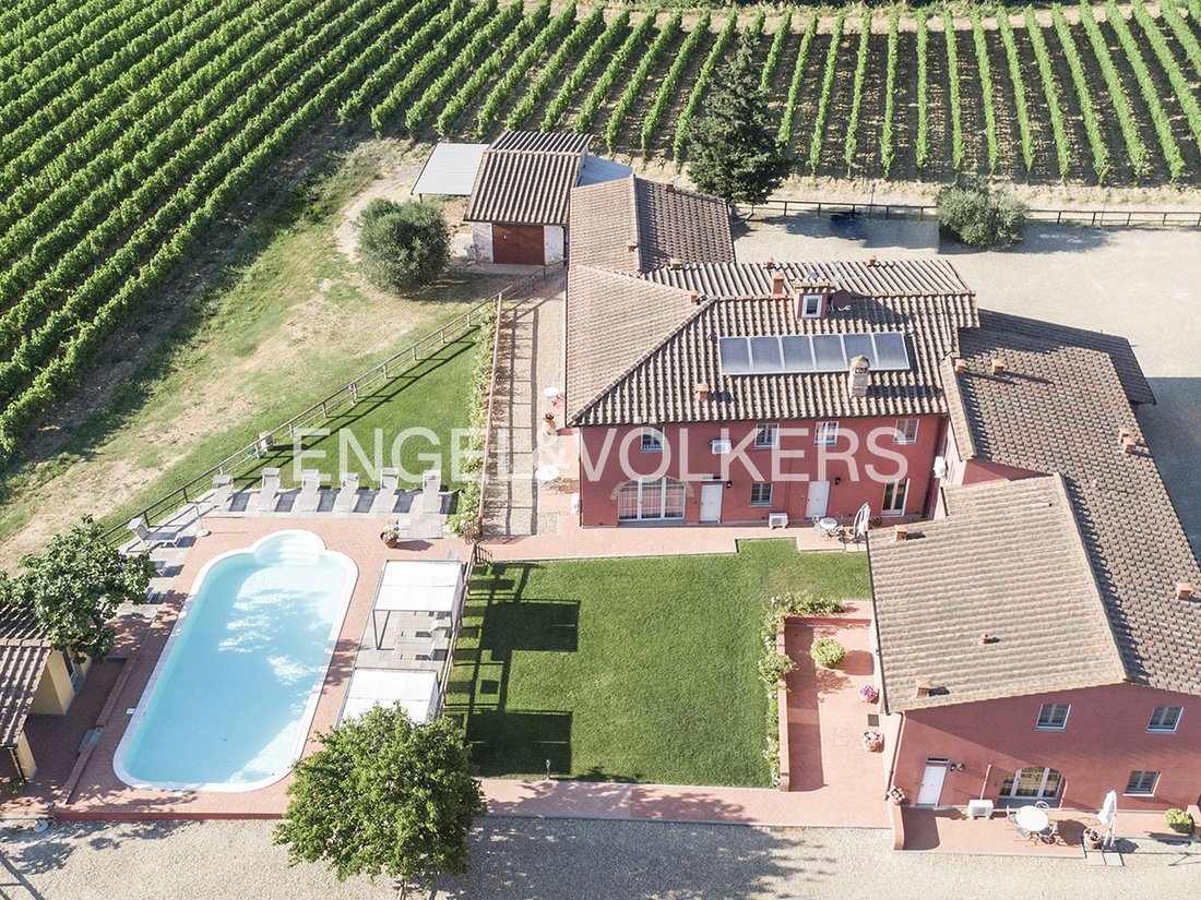 Villa in Lastra a Signa, Tuscany, Italy 4 - 16752722