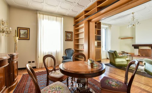 Apartment in Center, Varese, Lombardy 1