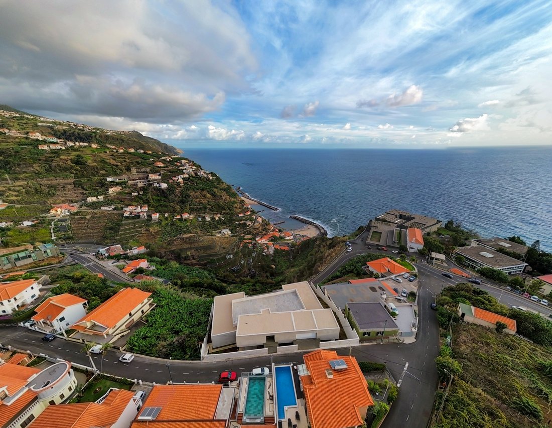 Villa in Arco da Calheta, Autonome Region Madeira, Portugal 2 - 16752643