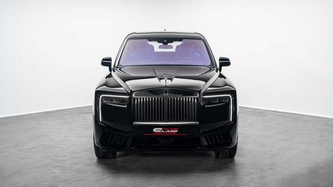Suv in Dubai, Dubai, United Arab Emirates 3 - 16751276