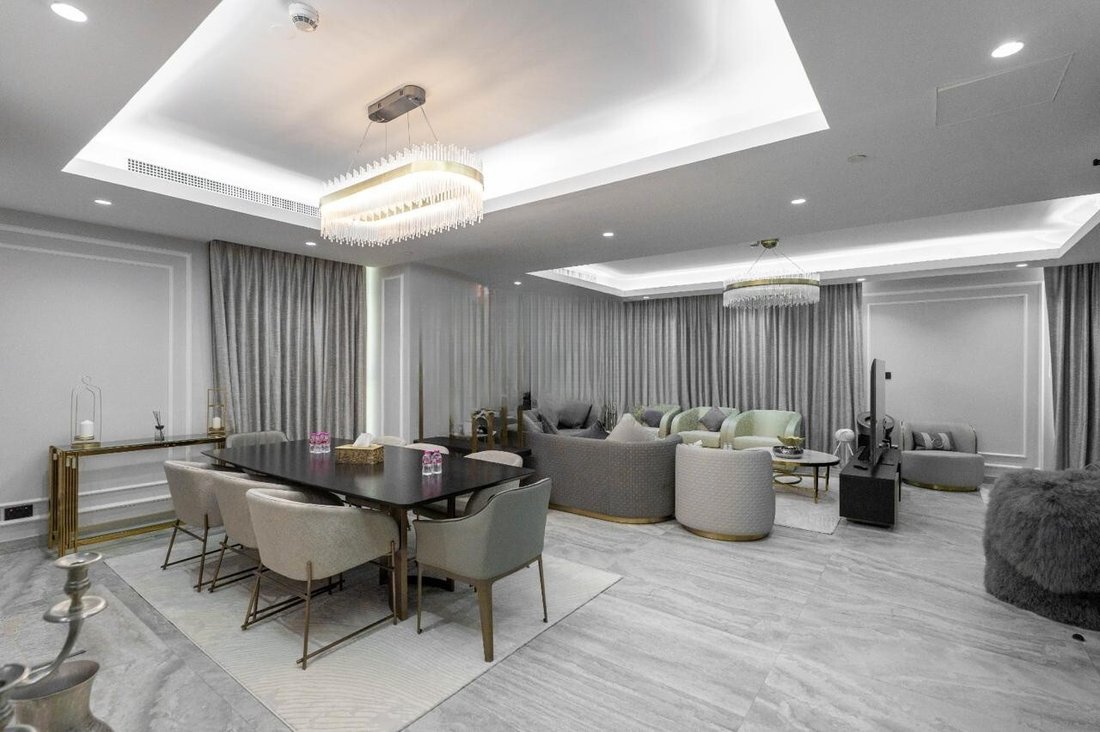 Villa in Al Reem Island / Jazeerat Al Reem, Abu Dhabi Emirate, United Arab Emirates 4 - 16746413
