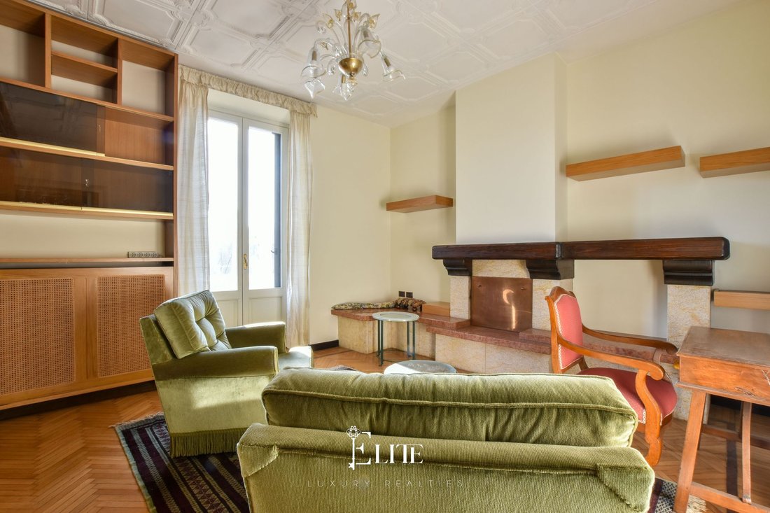 Apartment in Center, Varese, Lombardy 5 - 16752667