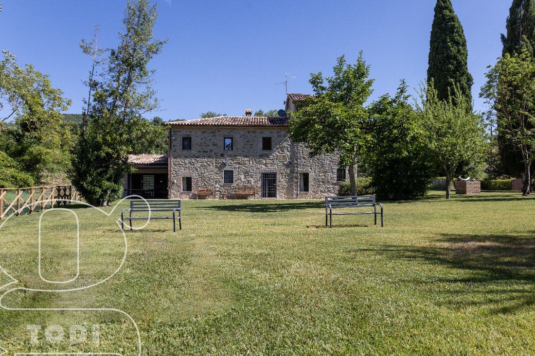 Country House in Todi, Umbria, Italy 5 - 16135810
