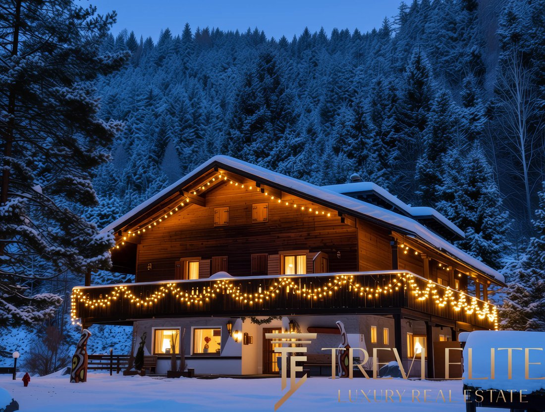 Chalet in Comelico Superiore, Veneto, Italy 3 - 15954526