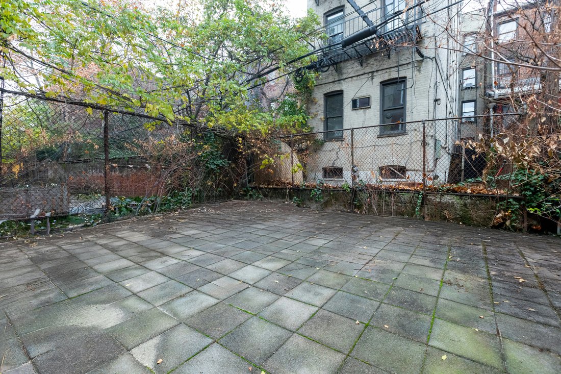 Townhouse in New York, New York, United States 4 - 16746895