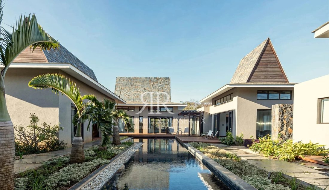 Villa in Balaclava, Pamplemousses District, Mauritius 1 - 14529200