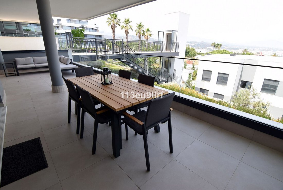Apartment For Rent In Estepona, Málaga In Estepona, Andalusia, Spain ...