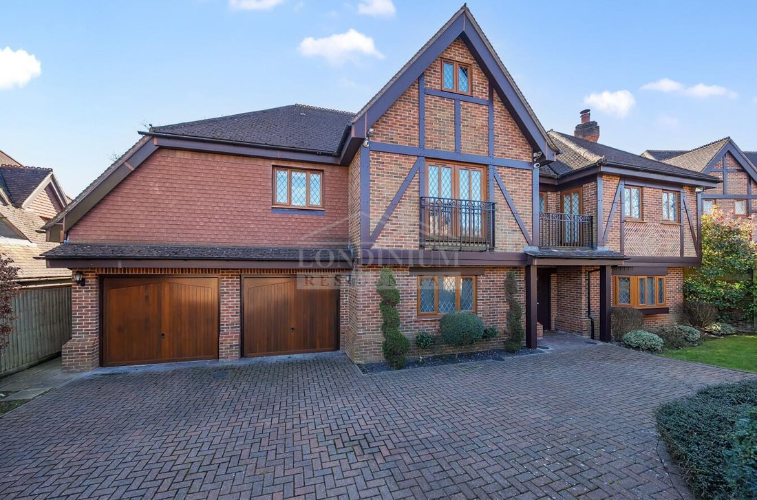 House in Great Stanmore, Harrow, England 2 - 16748728